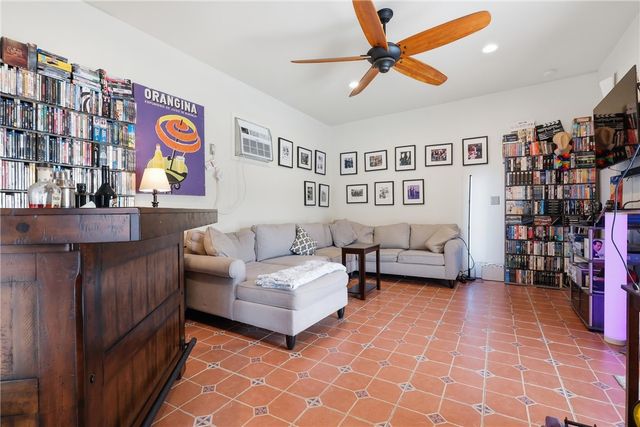 526 N Handy, Orange, CA 92867