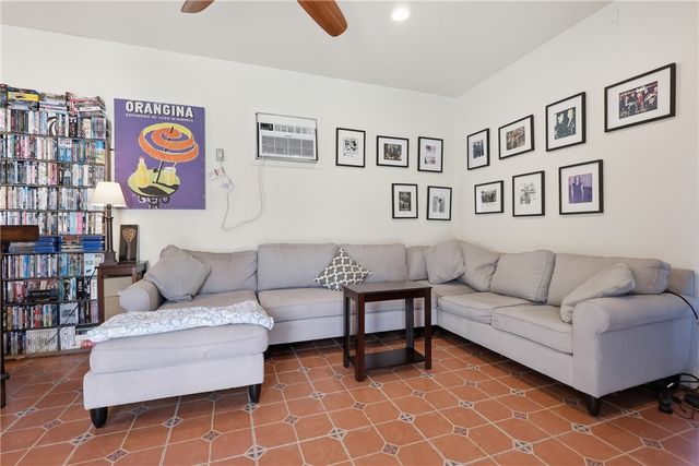 526 N Handy, Orange, CA 92867