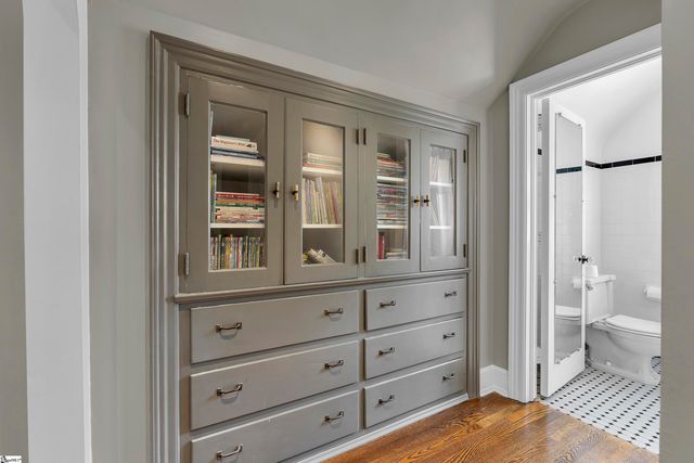 1730 N Main Street, Greenville, SC 29609