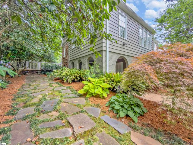 1730 N Main Street, Greenville, SC 29609