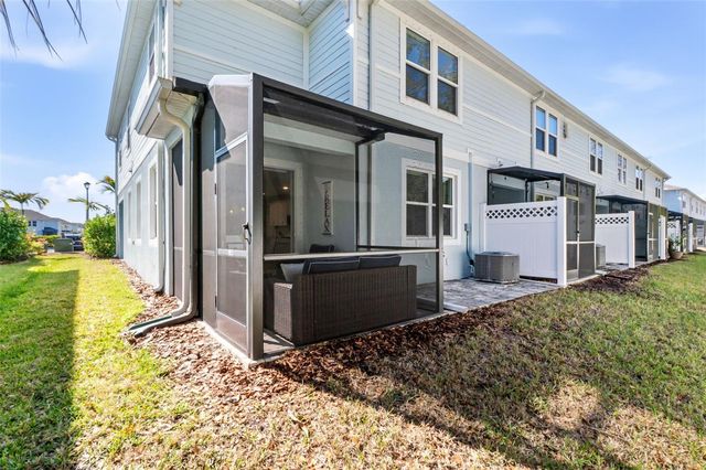 3044 VIA SIENNA CIRCLE, Sarasota, FL 34243