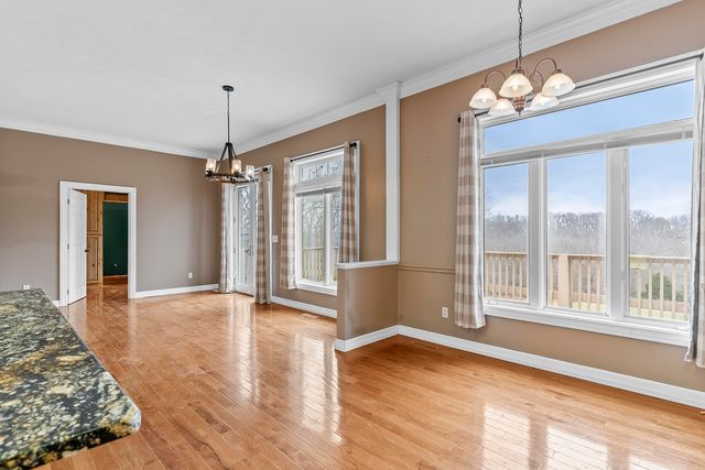 117 Chelsea Lane, Clever, MO 65631