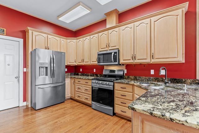 117 Chelsea Lane, Clever, MO 65631