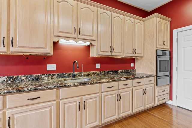 117 Chelsea Lane, Clever, MO 65631