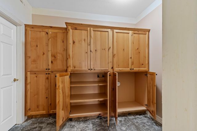 117 Chelsea Lane, Clever, MO 65631