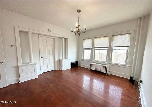 1064 Washington Avenue, Albany, NY 12203