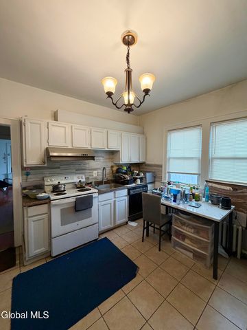 1064 Washington Avenue, Albany, NY 12203