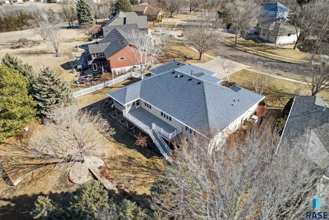 1244 S Stoney Pointe Ct Court, Sioux Falls, SD 57106