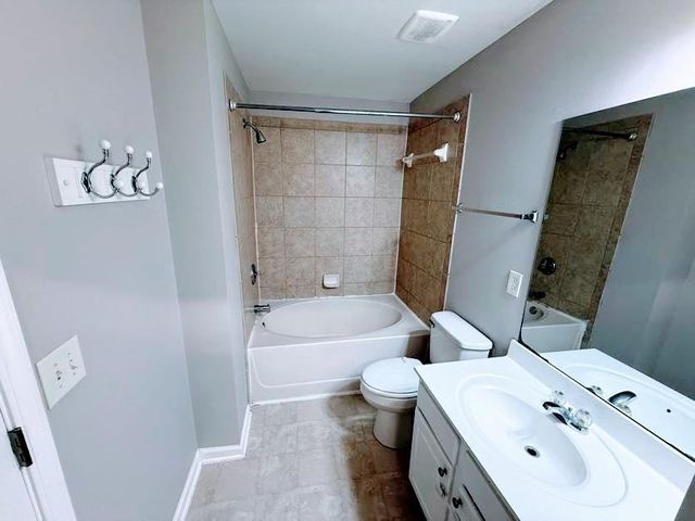 940 Prestwyck Court, Alpharetta, GA 30004