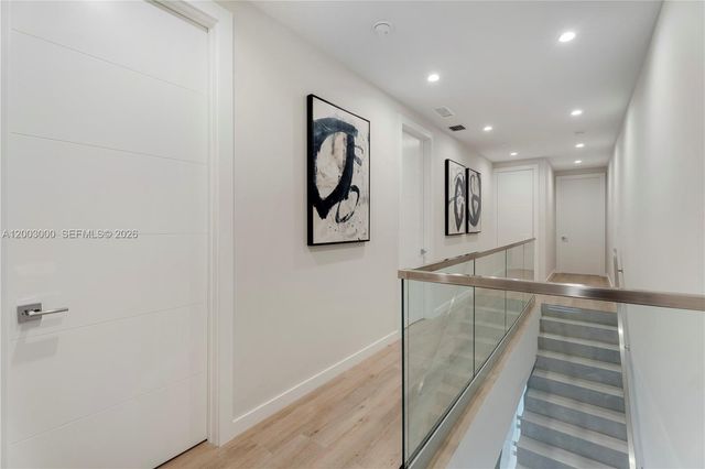 2916 Jackson Ave 2916, Coconut Grove, FL 33133