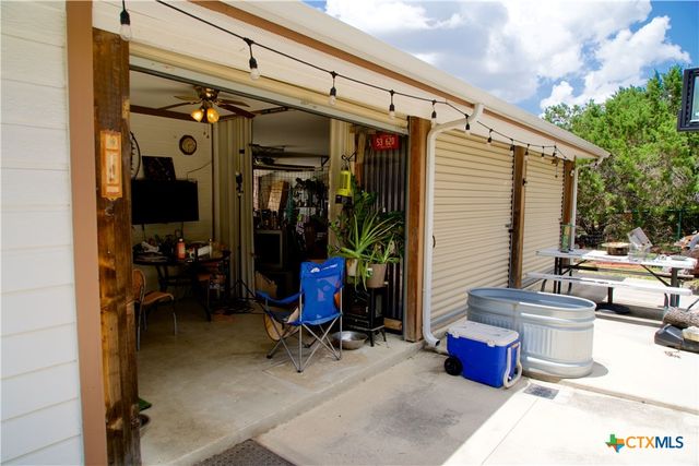 1157 Lasso Loop, Canyon Lake, TX 78133