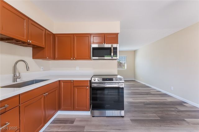 700 Van Ert Avenue, North Las Vegas, NV 89030