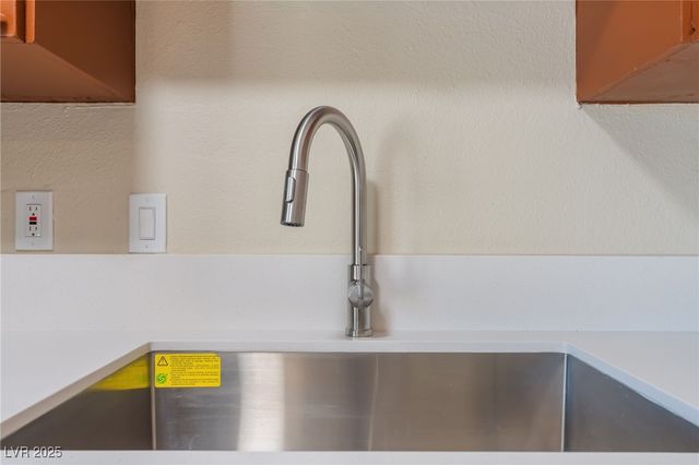 700 Van Ert Avenue, North Las Vegas, NV 89030