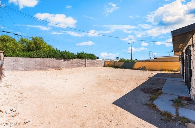 700 Van Ert Avenue, North Las Vegas, NV 89030