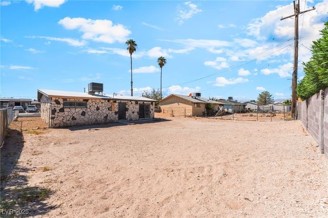 700 Van Ert Avenue, North Las Vegas, NV 89030