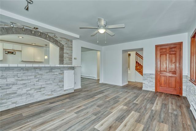 147 Basket Road, Webster, NY 14580