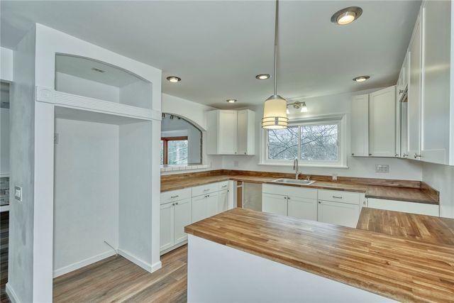 147 Basket Road, Webster, NY 14580