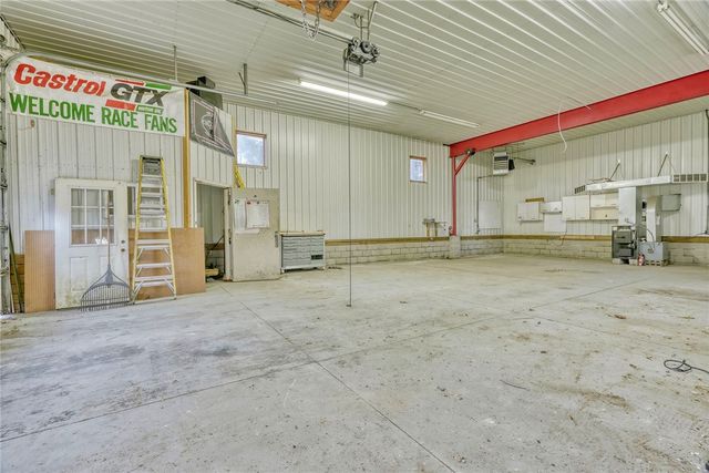 147 Basket Road, Webster, NY 14580