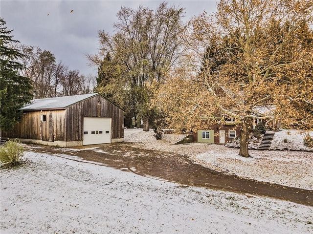 147 Basket Road, Webster, NY 14580