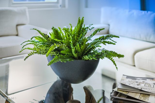 1695 E MONTEREY Street, Chandler, AZ 85225