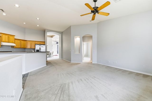 1695 E MONTEREY Street, Chandler, AZ 85225