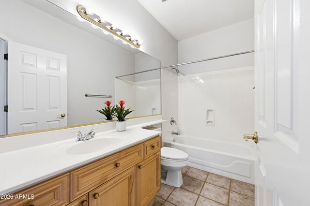 1695 E MONTEREY Street, Chandler, AZ 85225