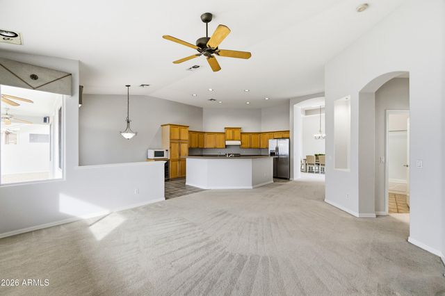 1695 E MONTEREY Street, Chandler, AZ 85225