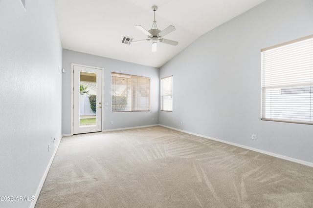 1695 E MONTEREY Street, Chandler, AZ 85225