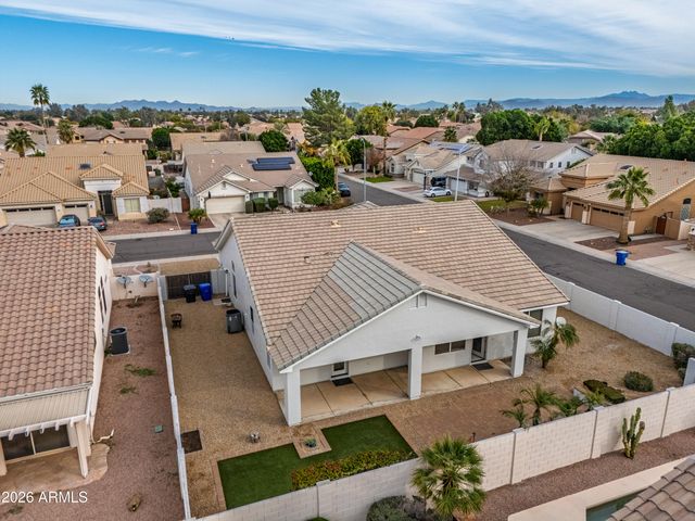 1695 E MONTEREY Street, Chandler, AZ 85225