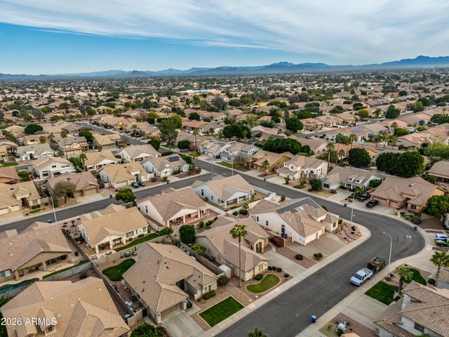 1695 E MONTEREY Street, Chandler, AZ 85225