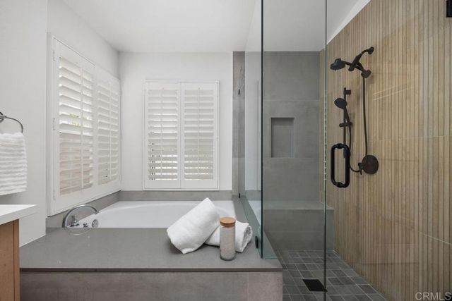 1702 Blackbird Circle, Carlsbad, CA 92011