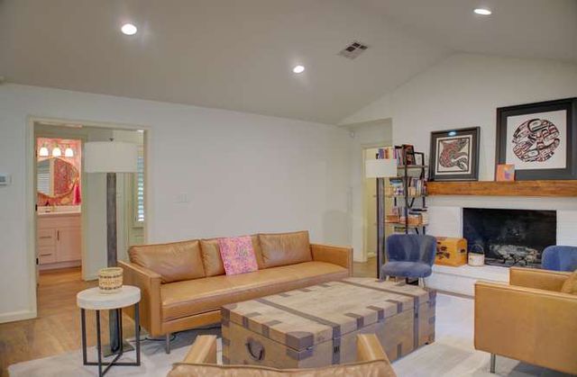 3248 Delaware Place, Tulsa, OK 74105