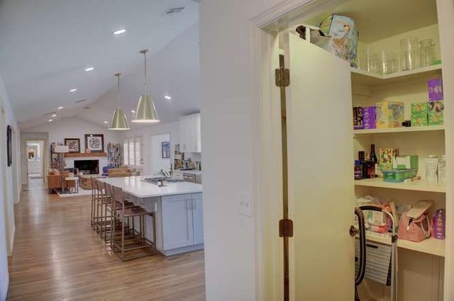 3248 Delaware Place, Tulsa, OK 74105