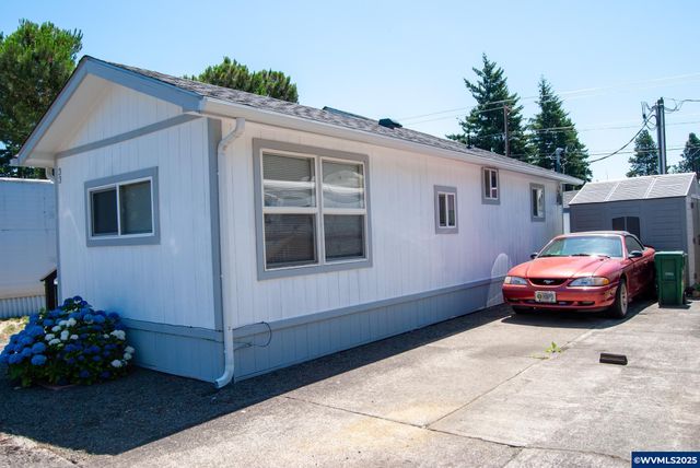 10901 SE Powell (#33) Bl 33, Portland, OR 97266