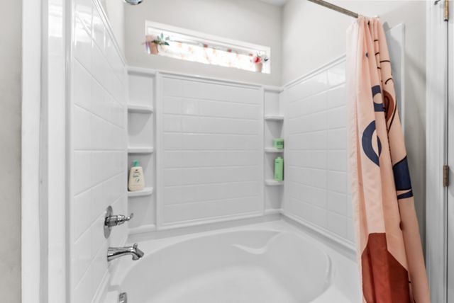 5002 Turquoise Ln, Murfreesboro, TN 37129