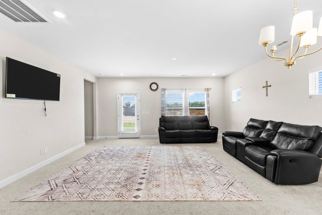 5002 Turquoise Ln, Murfreesboro, TN 37129