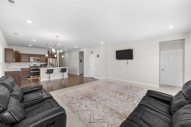 5002 Turquoise Ln, Murfreesboro, TN 37129