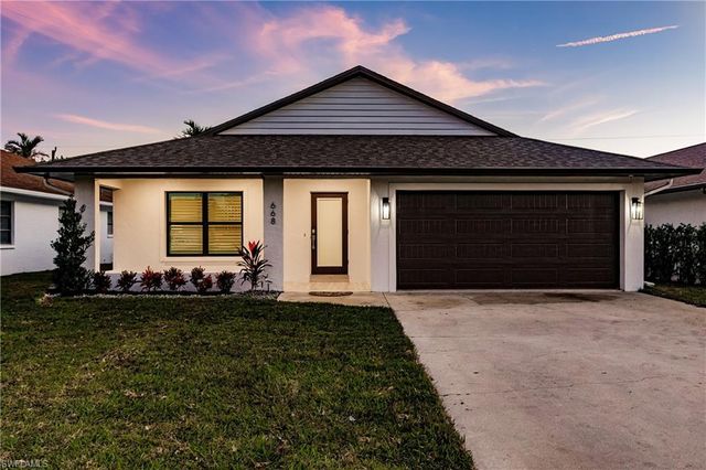 668 104th AVE N, Naples, FL 34108