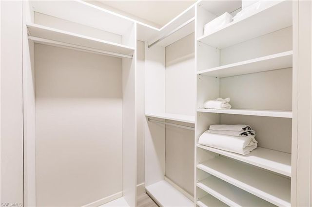 668 104th AVE N, Naples, FL 34108