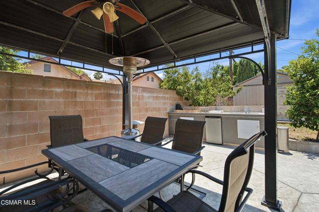 6642 Teesdale Avenue, North Hollywood, CA 91606