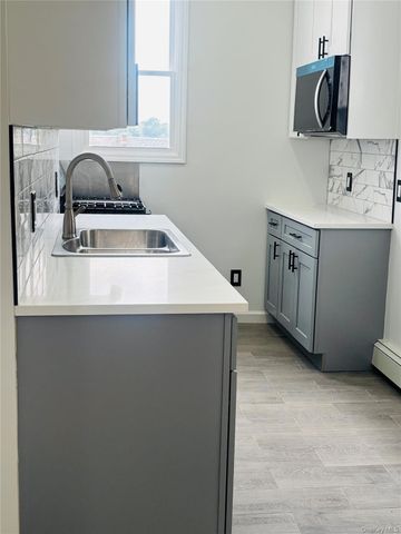 284 Somerville Place 1, Yonkers, NY 10703