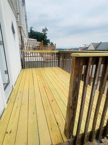 284 Somerville Place 1, Yonkers, NY 10703