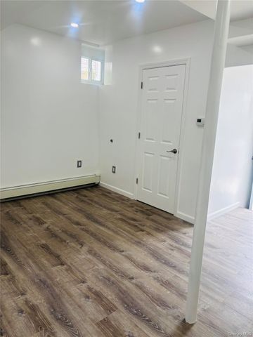 284 Somerville Place 1, Yonkers, NY 10703