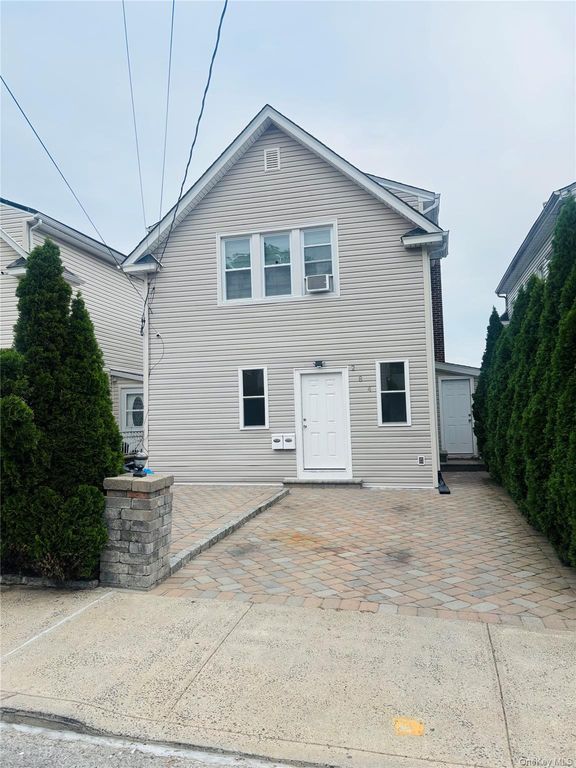 284 Somerville Place 1, Yonkers, NY 10703