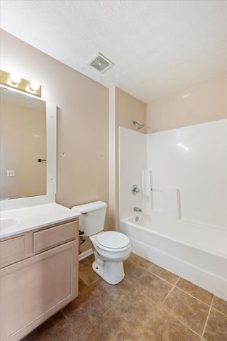 124 Jesse Brown Dr, Goodlettsville, TN 37072