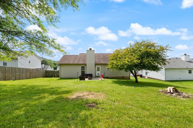 124 Jesse Brown Dr, Goodlettsville, TN 37072