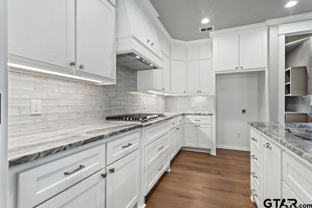 17212 CR 479, Lindale, TX 75771