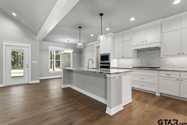 17212 CR 479, Lindale, TX 75771