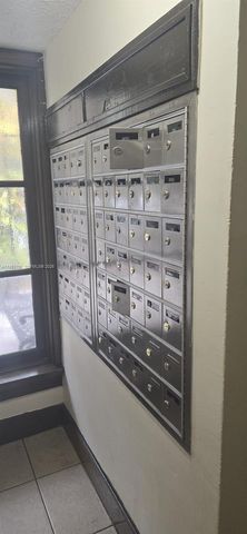 3680 Inverrary Dr 3M, Lauderhill, FL 33319