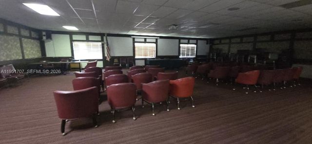 3680 Inverrary Dr 3M, Lauderhill, FL 33319